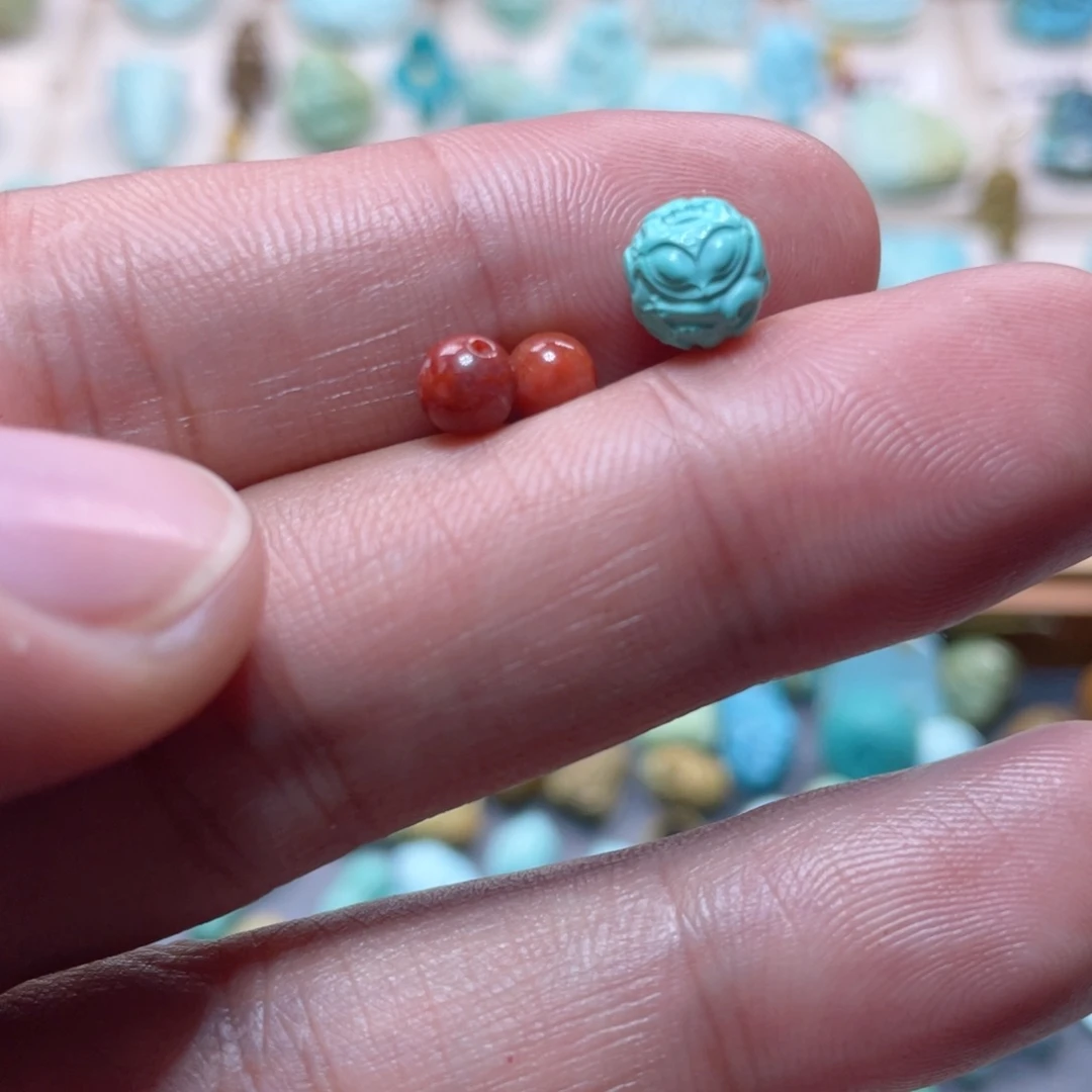 南红玛瑙配饰未镶嵌