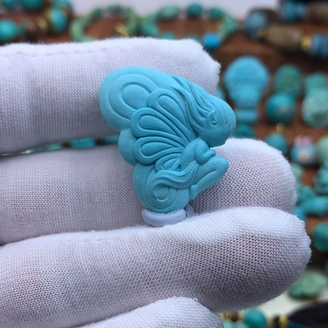 绿松石未镶嵌颈饰