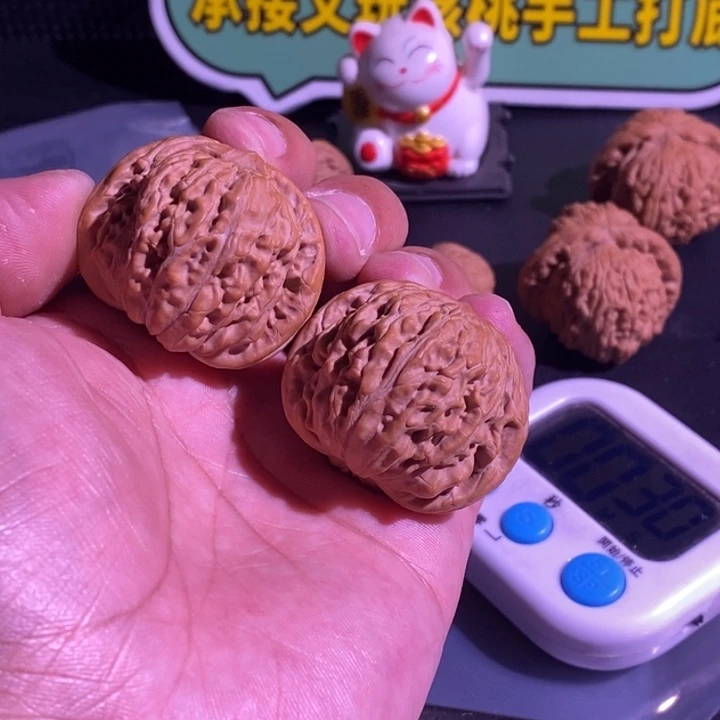 文玩核桃吊坠汉高楼