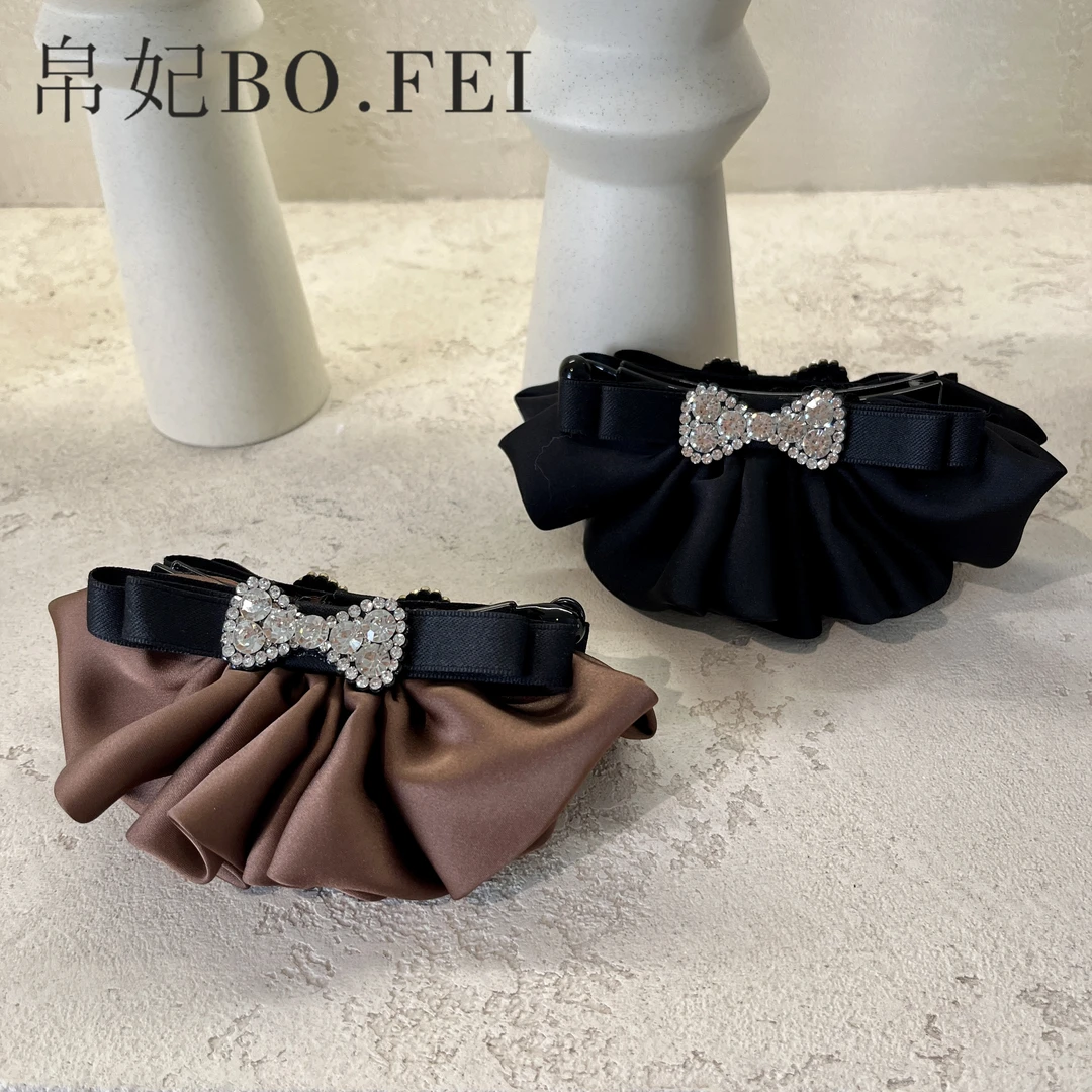 帛妃 原创设计高级感缎面简约水钻发夹裙摆蝴蝶结香蕉夹头饰