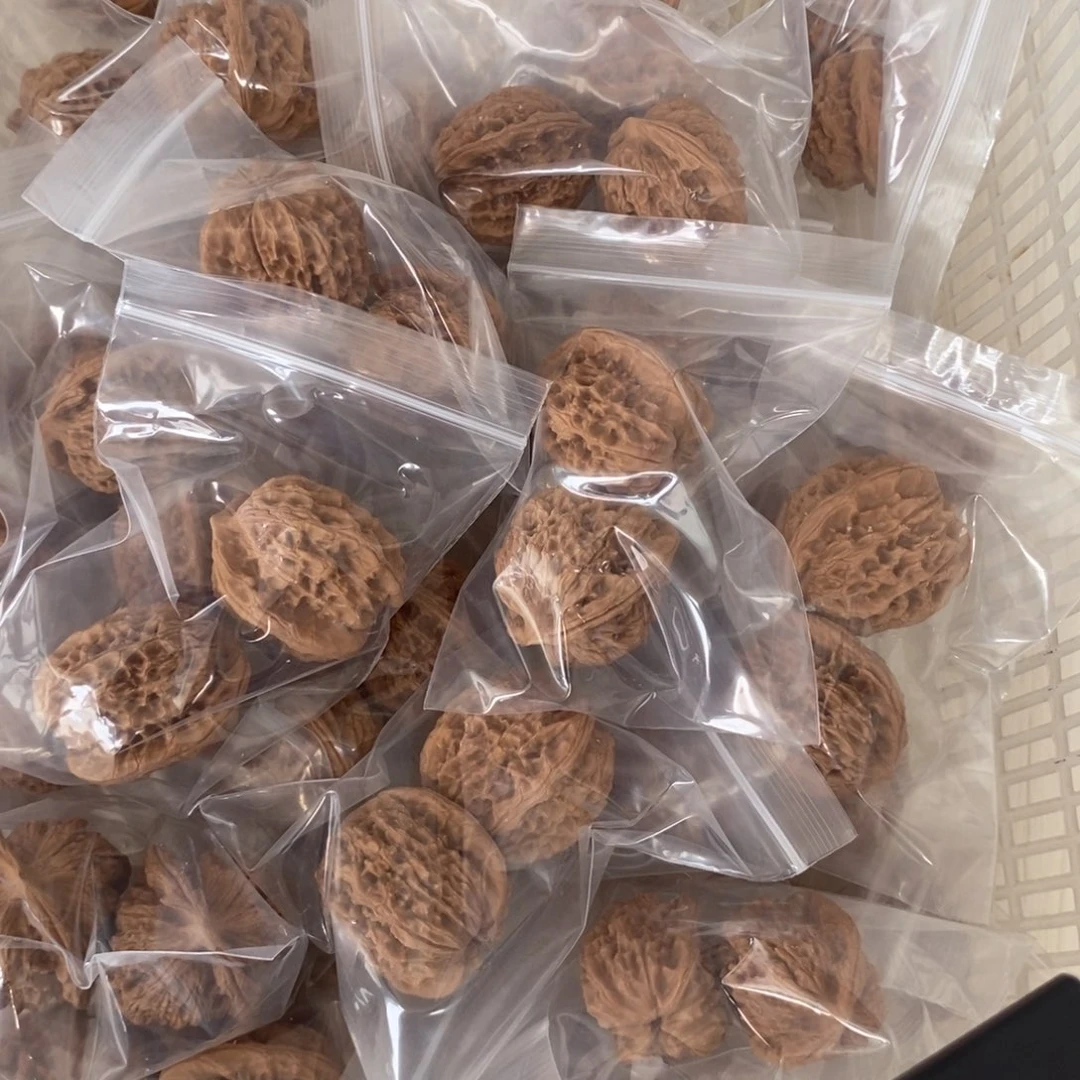 文玩核桃吊坠马老四