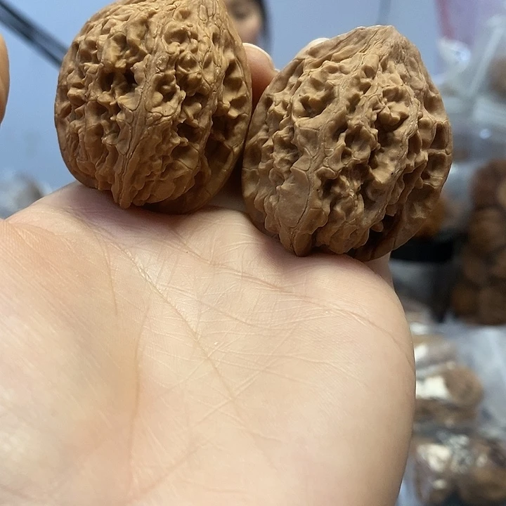 文玩核桃把件39红锦鲤油