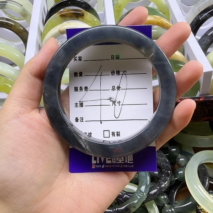 A***.未镶嵌蛇纹石玉手镯