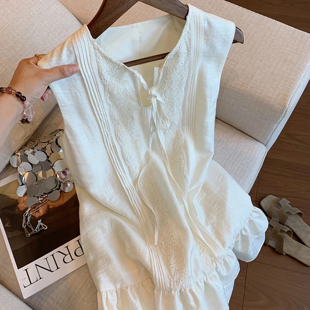 法式荷叶边压褶系带无袖连衣裙女夏季新款设计感宽松显瘦减龄短裙