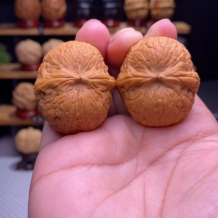 M***、木质类云铁滚石8号无