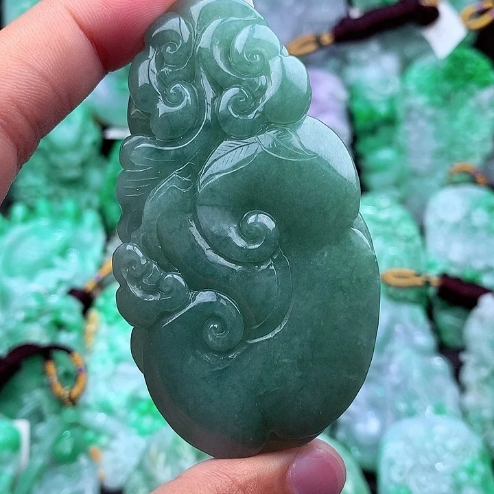 天然翡翠A货如意