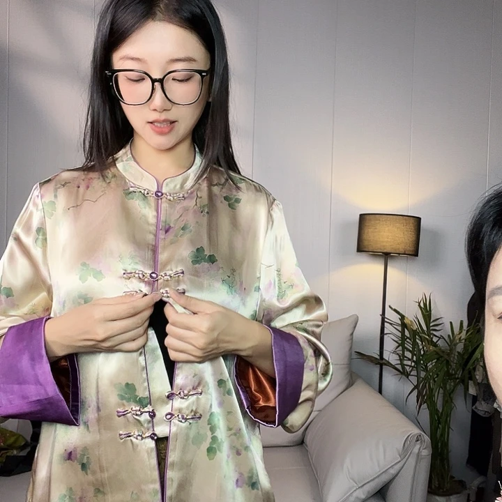 香云纱外套去拍去拍