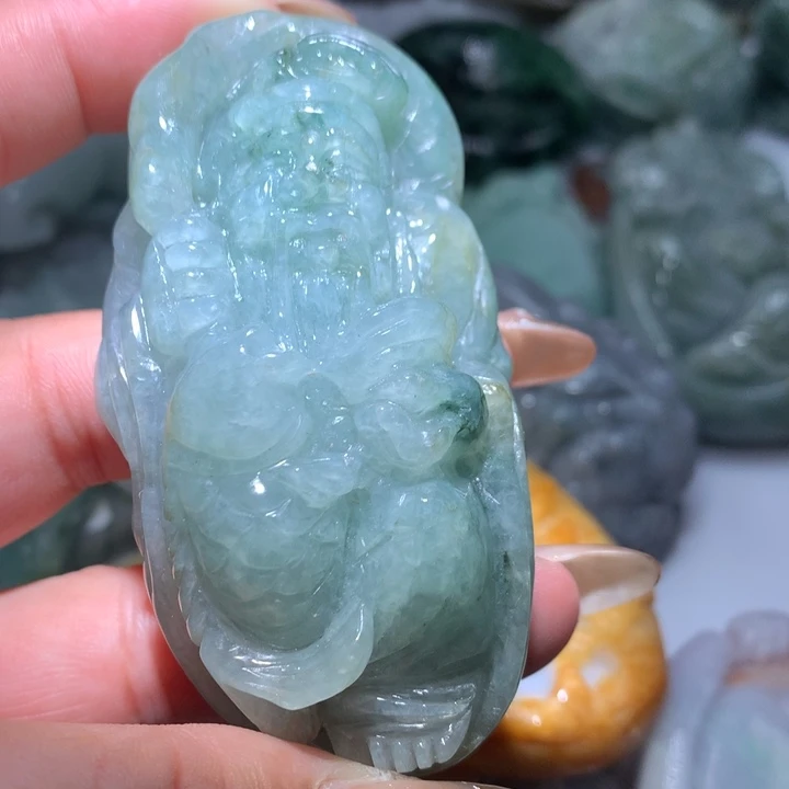 翡翠未镶嵌颈饰保真天然A货翡翠