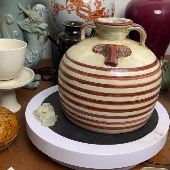 紫砂花瓶瓷器瓷器