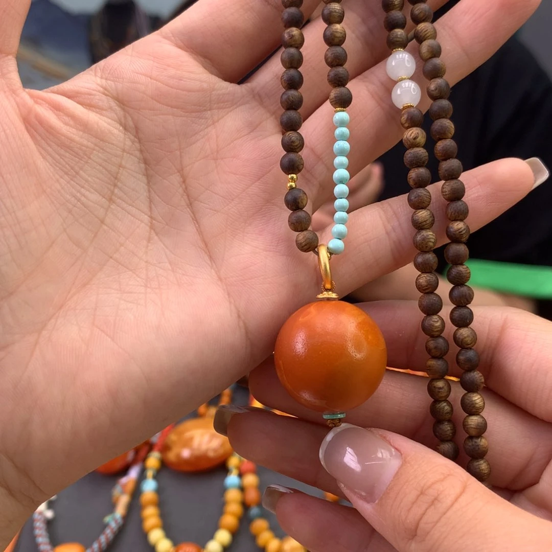 未镶嵌颈饰蜜蜡天然