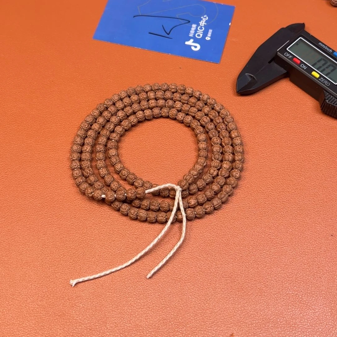 博***爸金刚菩提吊坠金刚