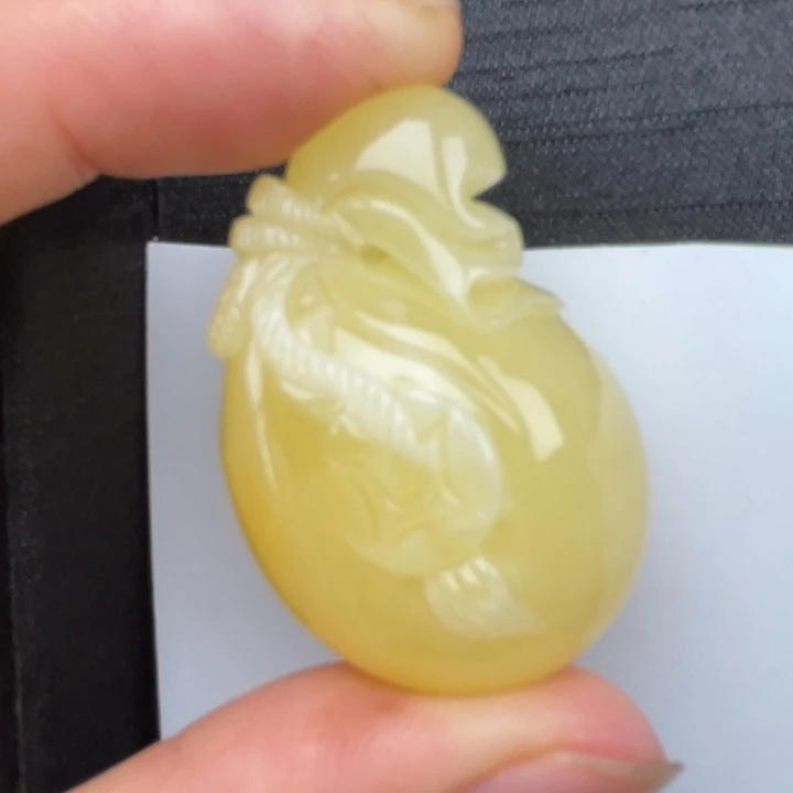 裸石蜜蜡未镶嵌蜜蜡