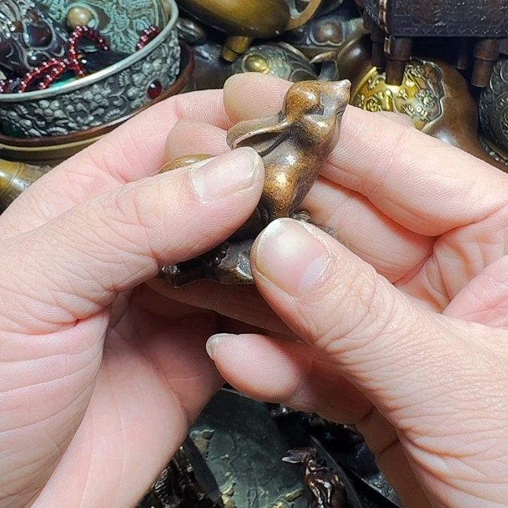 铜器摆件收收藏藏