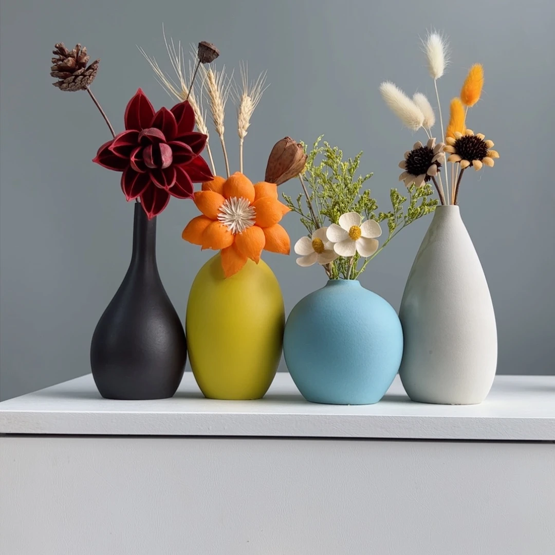 摆件陶瓷小花瓶摆件含花总高约20-30cm