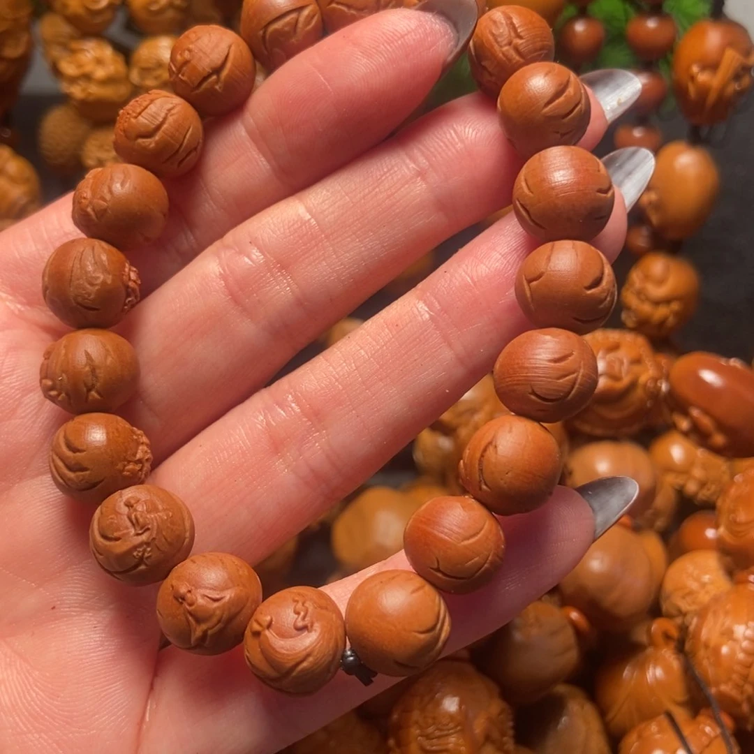 橄榄核吊坠桃核无相佛