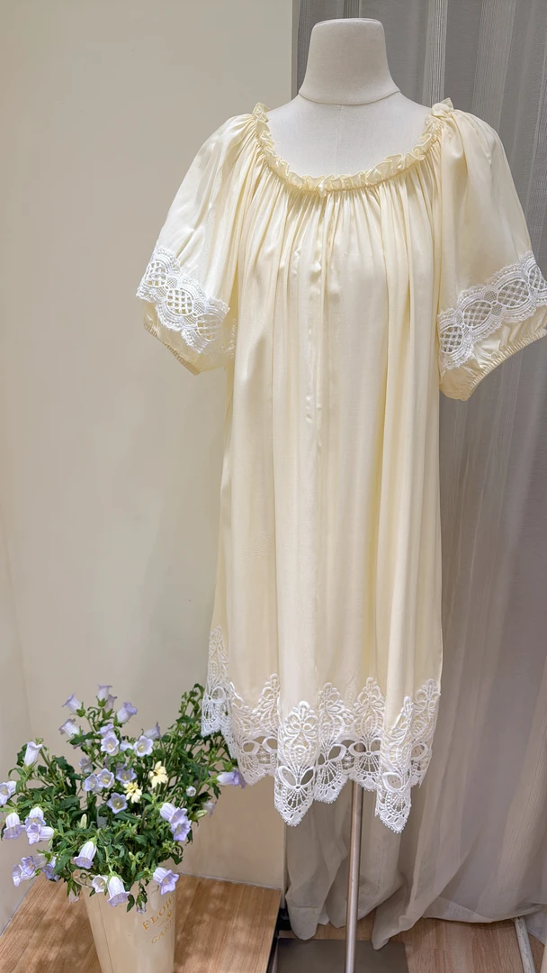 【MUYA】[太妃糖-睡裙白色优雅甜美连衣裙夏季]蕾丝花边睡裙M82037