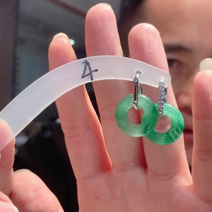 石英质玉未镶嵌手链卡16