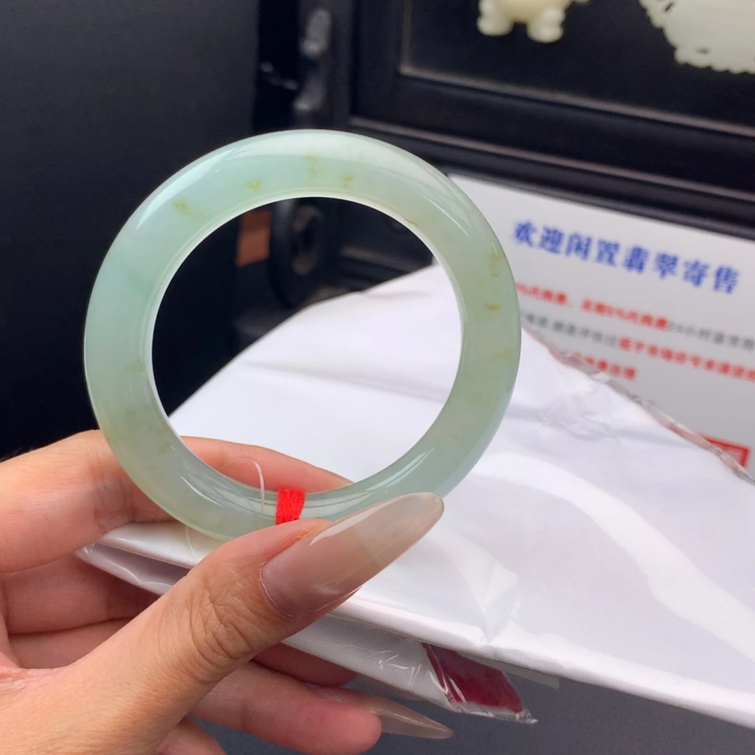 翡翠未镶嵌手镯18
