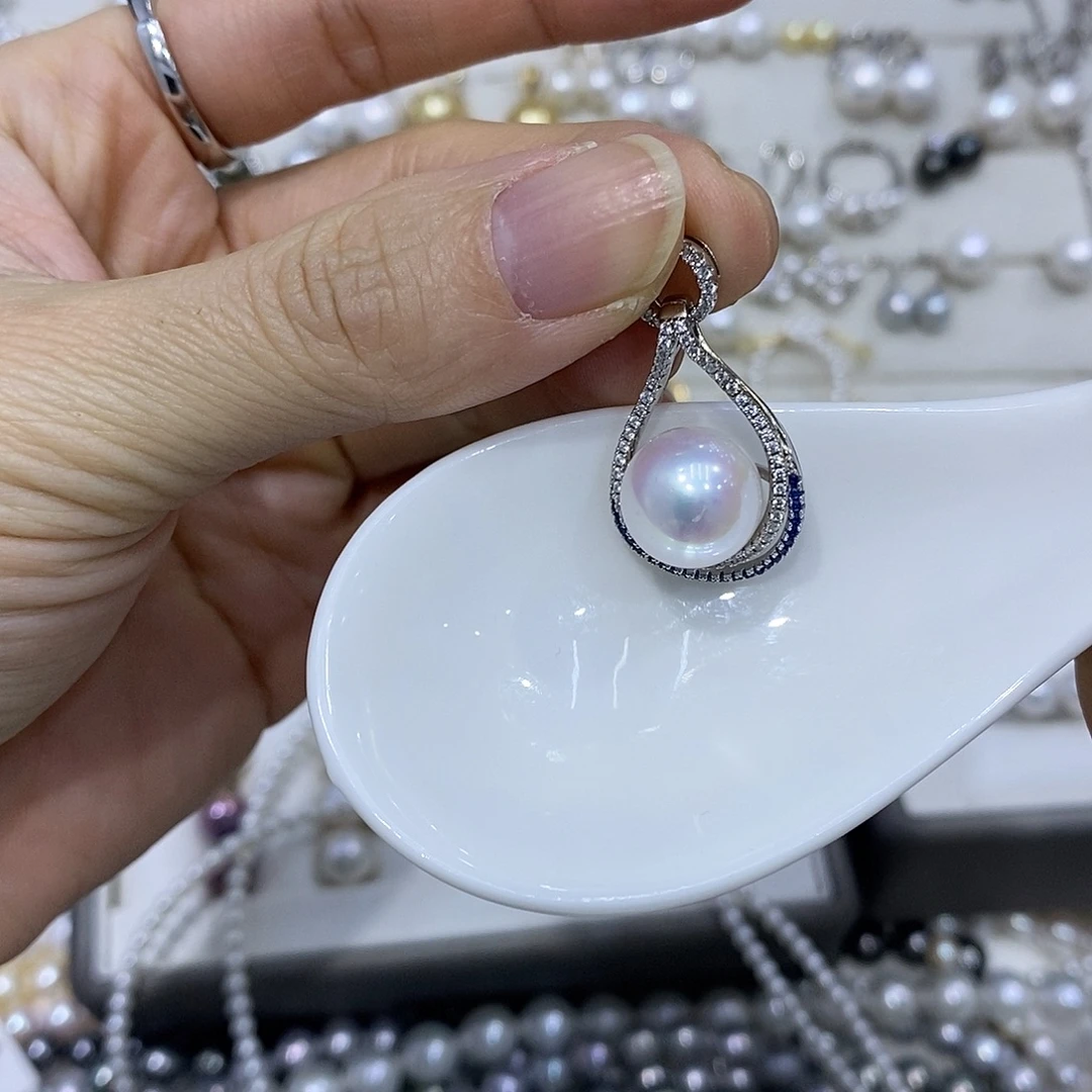 银S925镶嵌吊坠(不含链)淡水珍珠