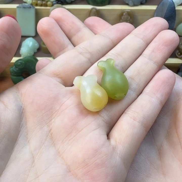 喜***喜颈饰未镶嵌和田玉
