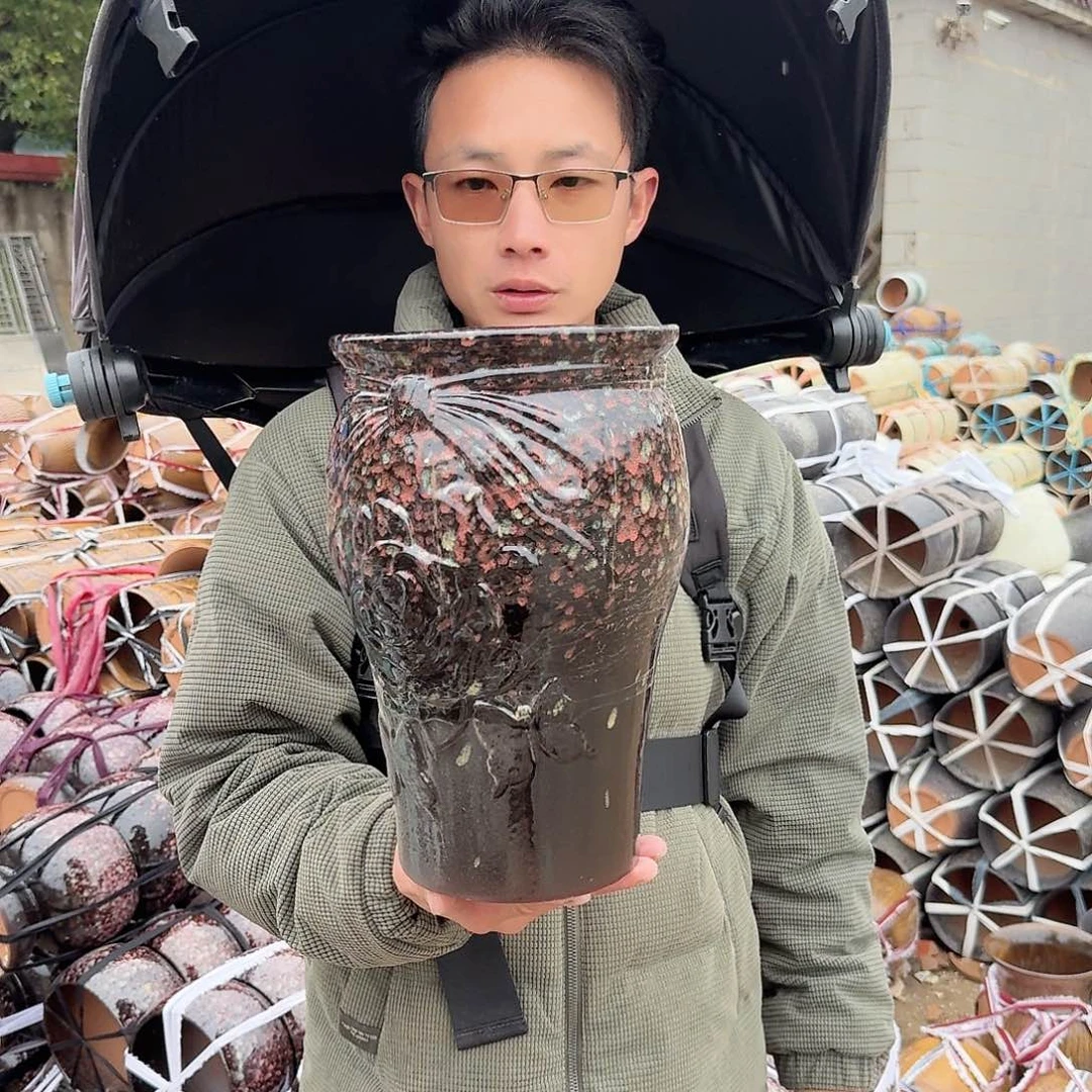 紫砂花盆口18高31（一个红色老庄