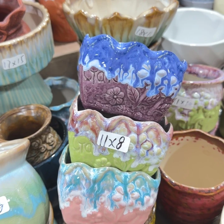 凑9块包邮，有孔花盆