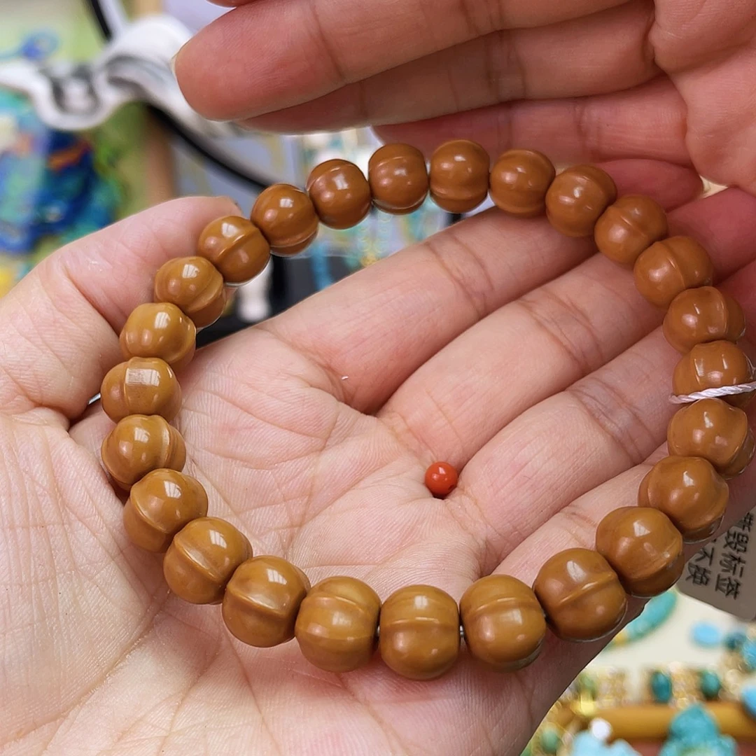 南红玛瑙未镶嵌手链