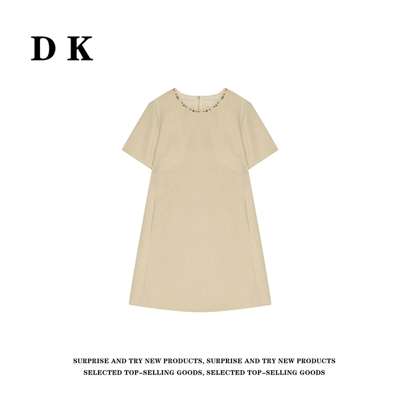 DK 2025夏季女装设计感小香风时尚圆领短袖宽松显瘦连衣裙 2681