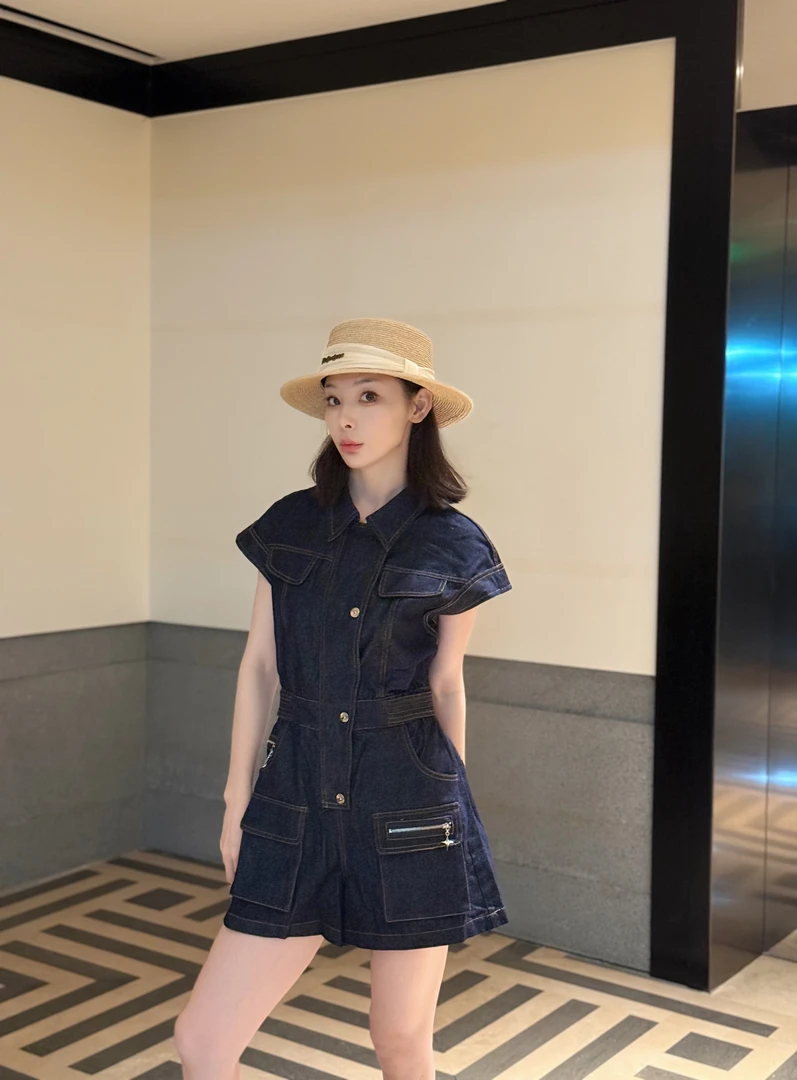 KK颜小新【芷瑶】设计感小众时尚气质舒适复古夏季休闲短款连体裤