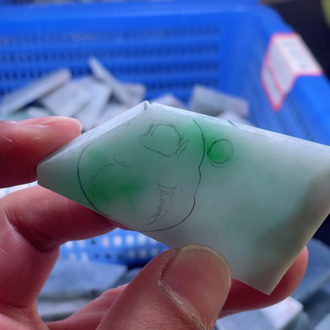 定制翡翠未镶嵌猫*翡翠