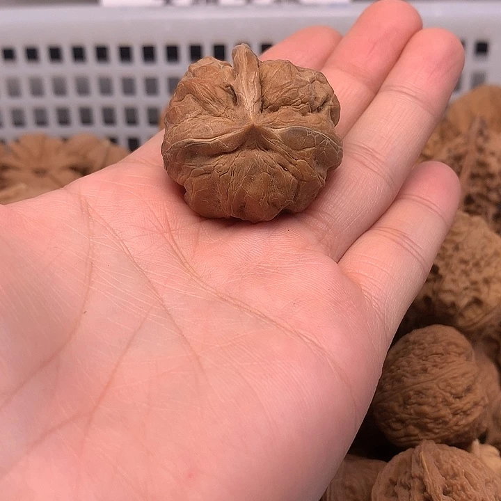 ও***地文玩核桃吊坠文玩核桃