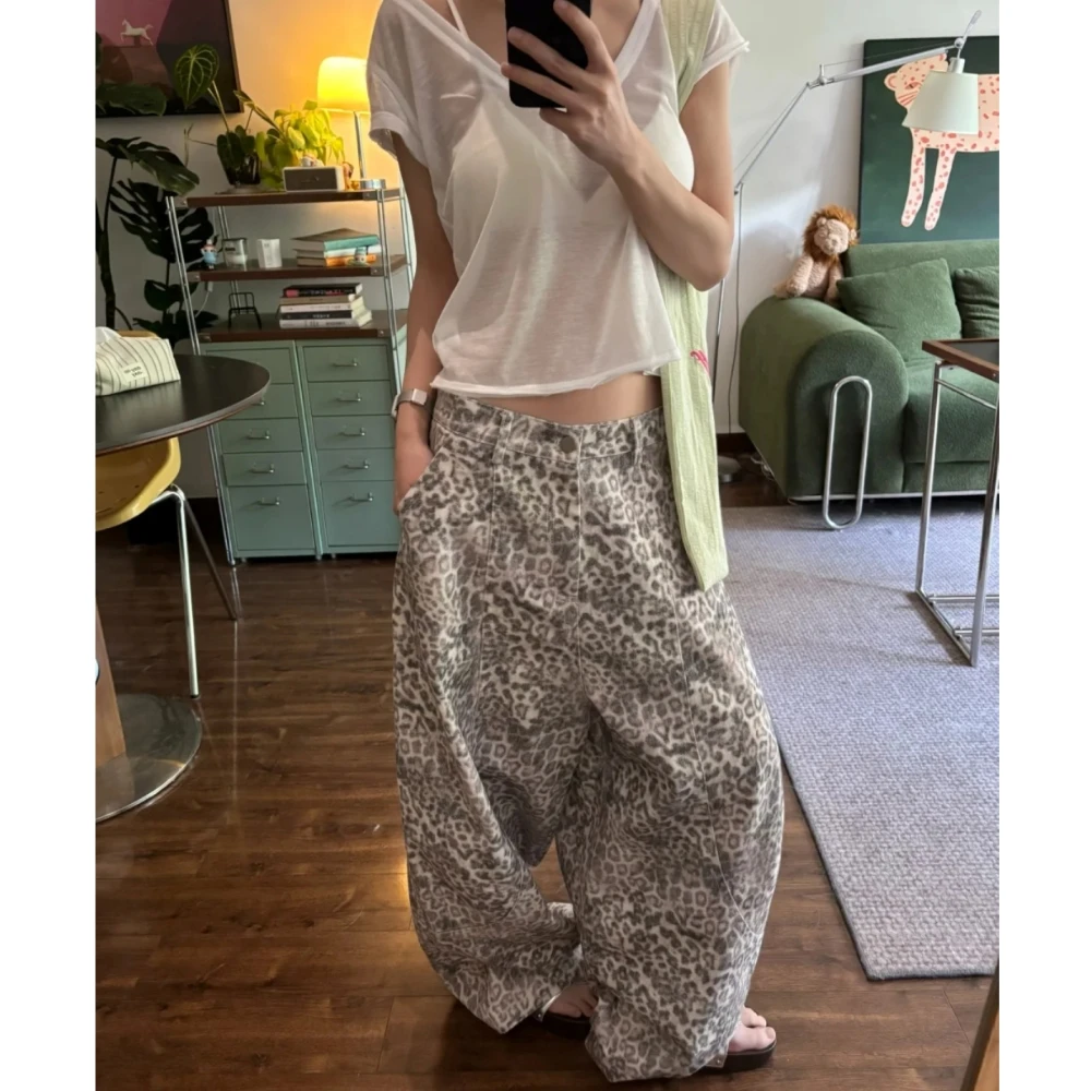 美式复古设计感辣妹豹纹裤女2025秋季显瘦直筒高腰弯刀阔腿牛仔裤