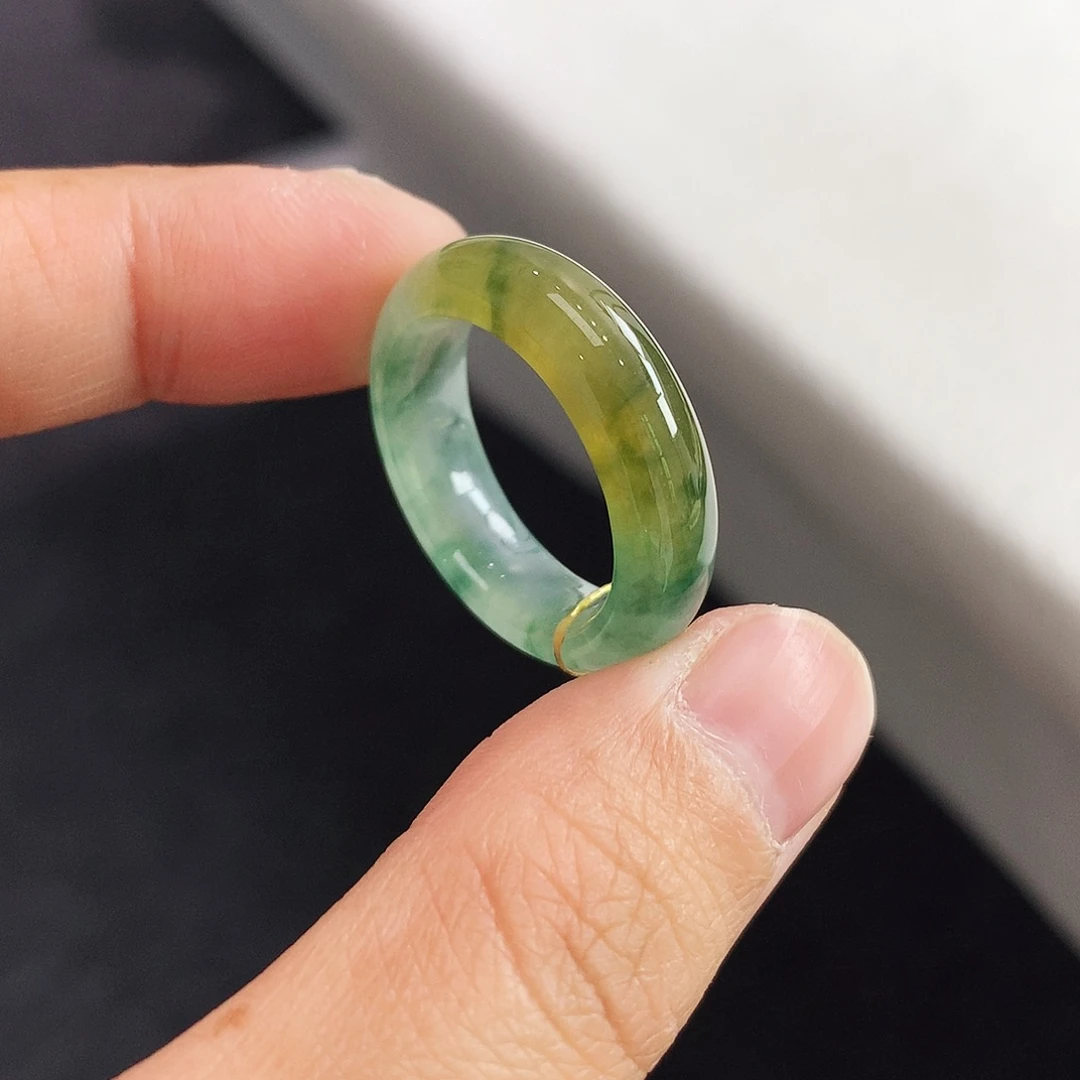 翡翠未镶嵌戒指19号