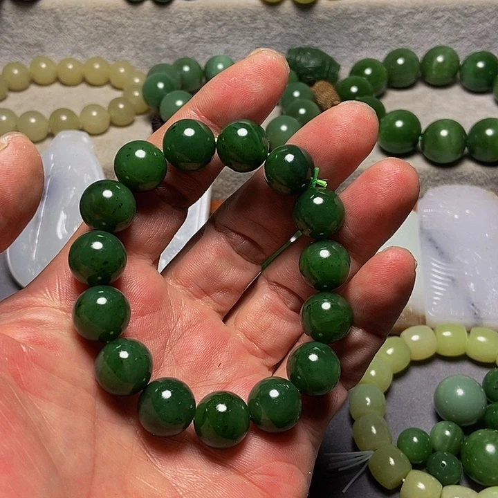 未镶嵌和田玉（碧玉）包链