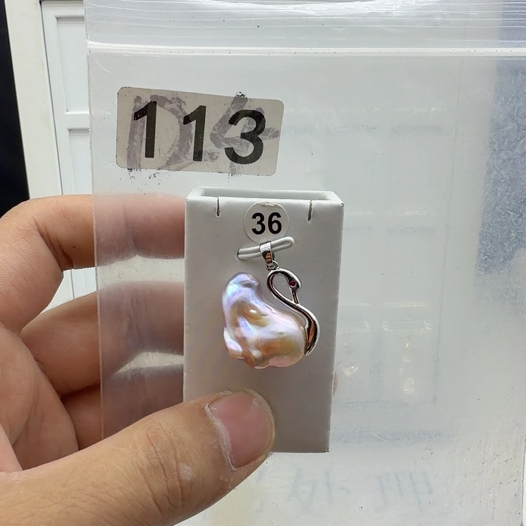 淡水珍珠颈饰合金