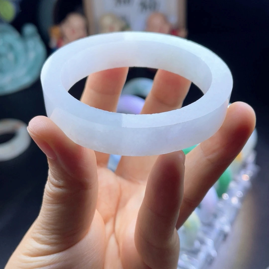 定制翡翠未镶嵌天然翡翠手镯定制