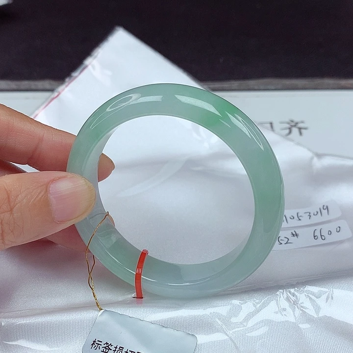 翡翠未镶嵌手镯52圈3019