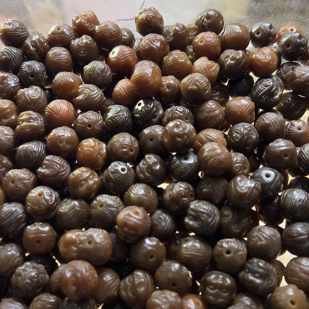 白玉菩提吊坠25颗卡13黑悟空