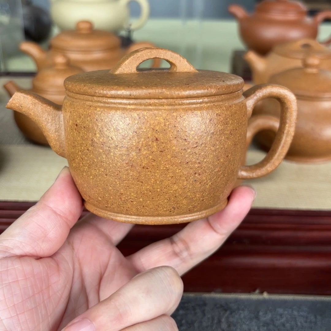 紫砂茶壶梨皮黄段汉瓦200