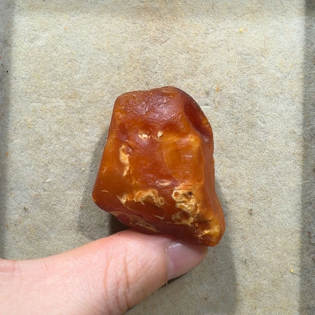 未镶嵌定制琥珀定制