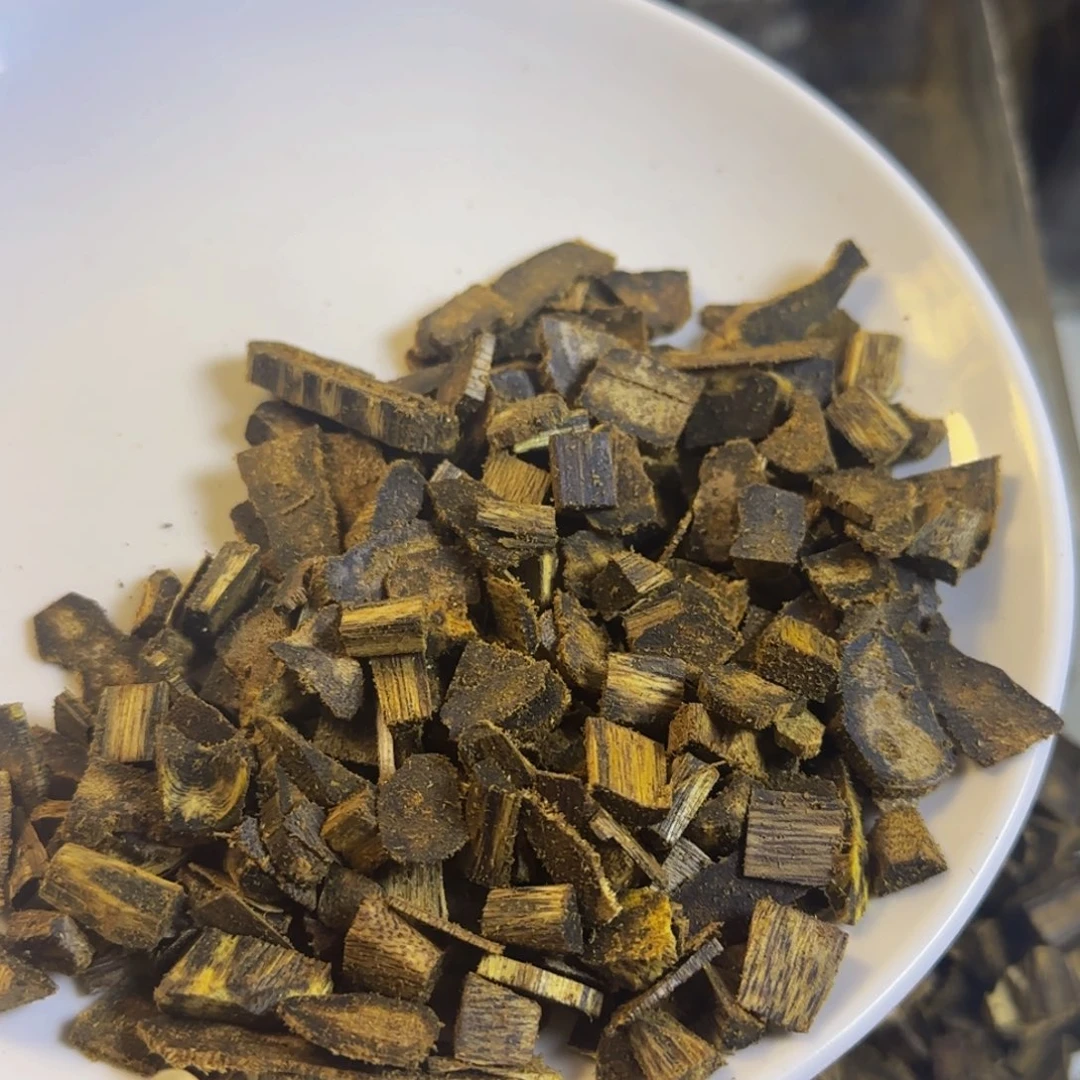 沉香碎屑沉香紫棋高油碎料100克