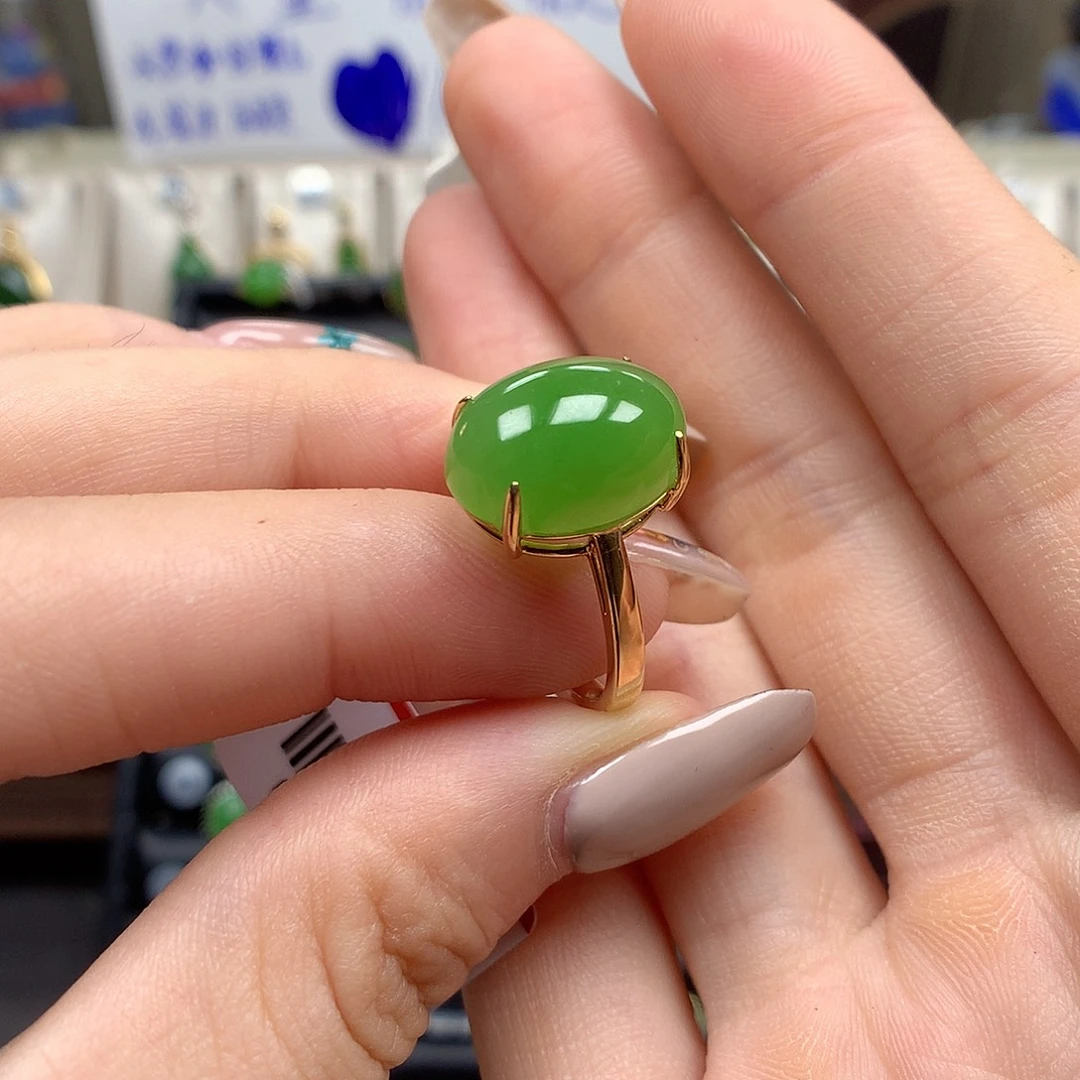 和田玉戒指18K金镶嵌10×14