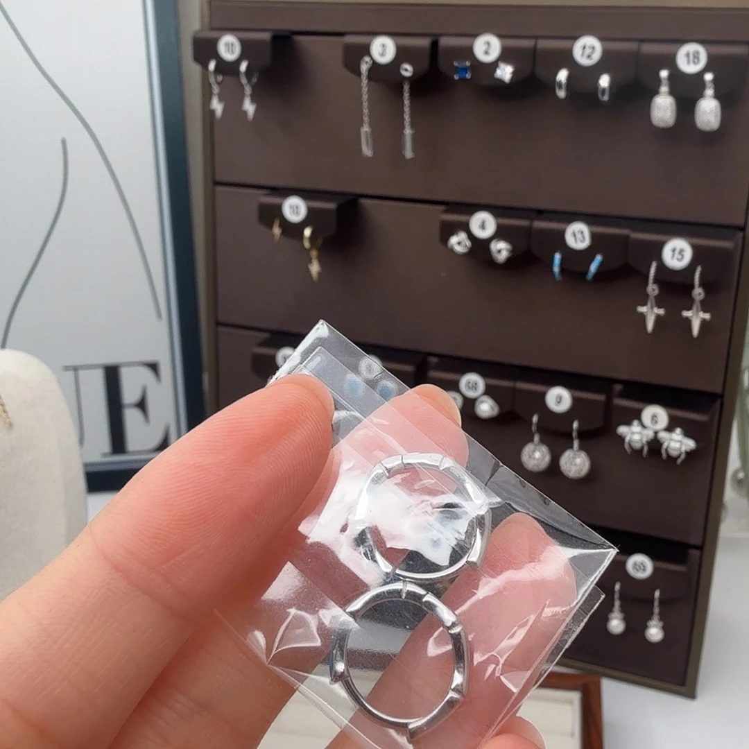 925银合成立方氧化锆925通体纯银耳饰