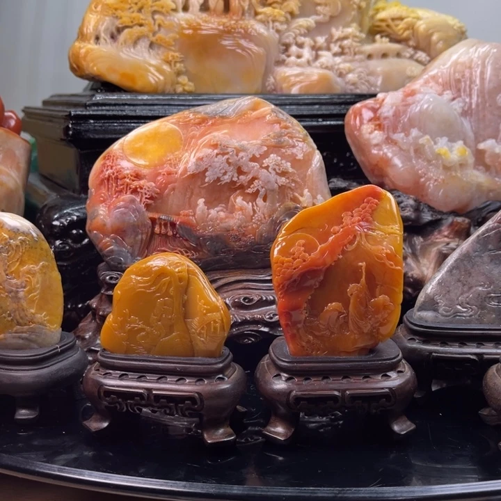 田黄石2件田黄石摆件