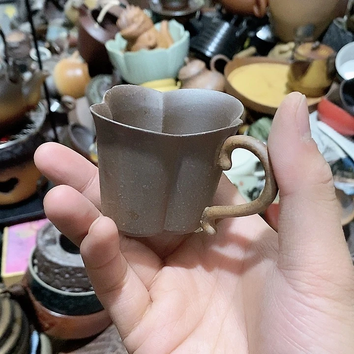 瓷片然后我们的孩子也可以一起吃东西