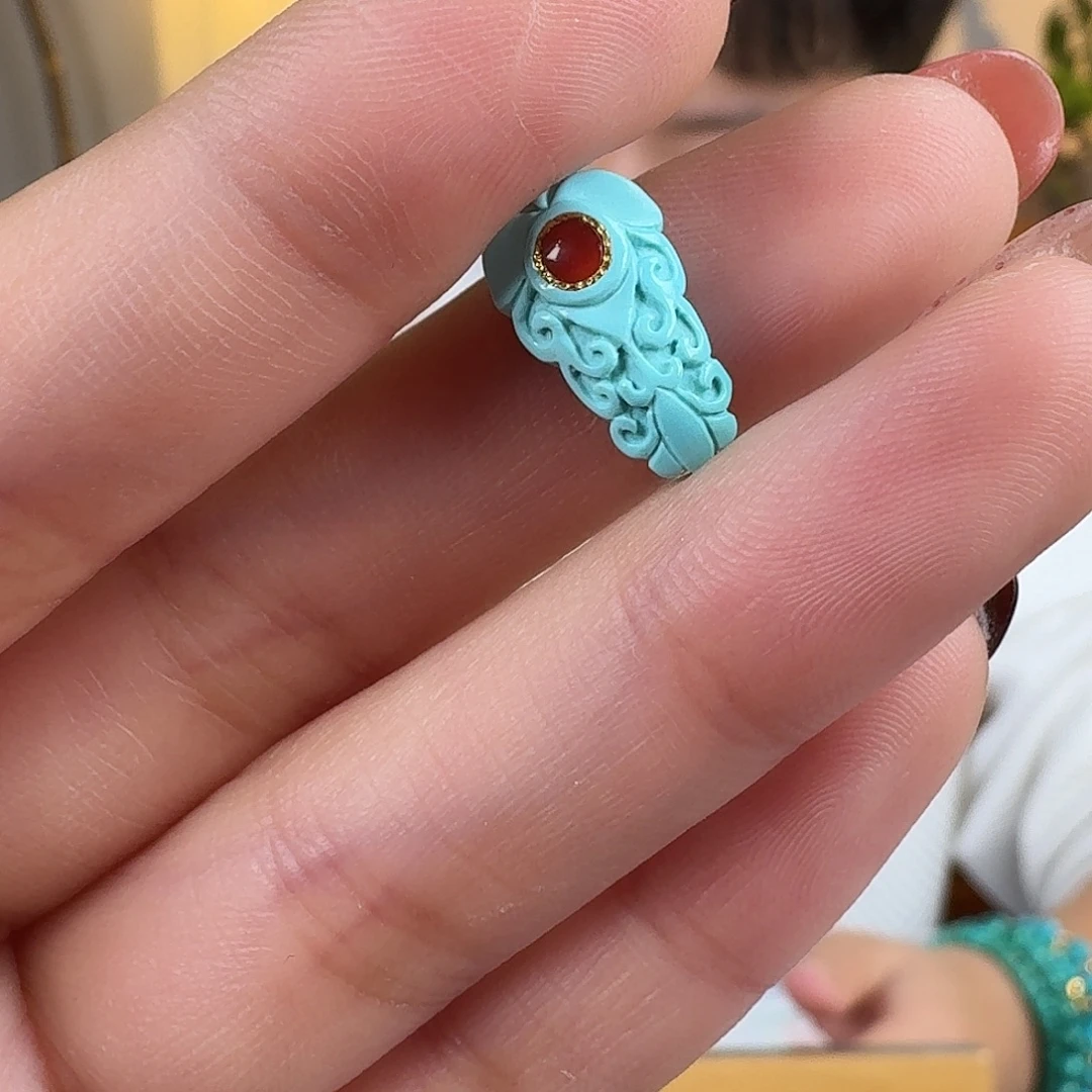 绿松石未镶嵌挂件