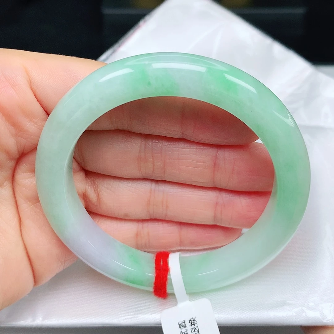 翡翠手镯未镶嵌冰润果阳绿12