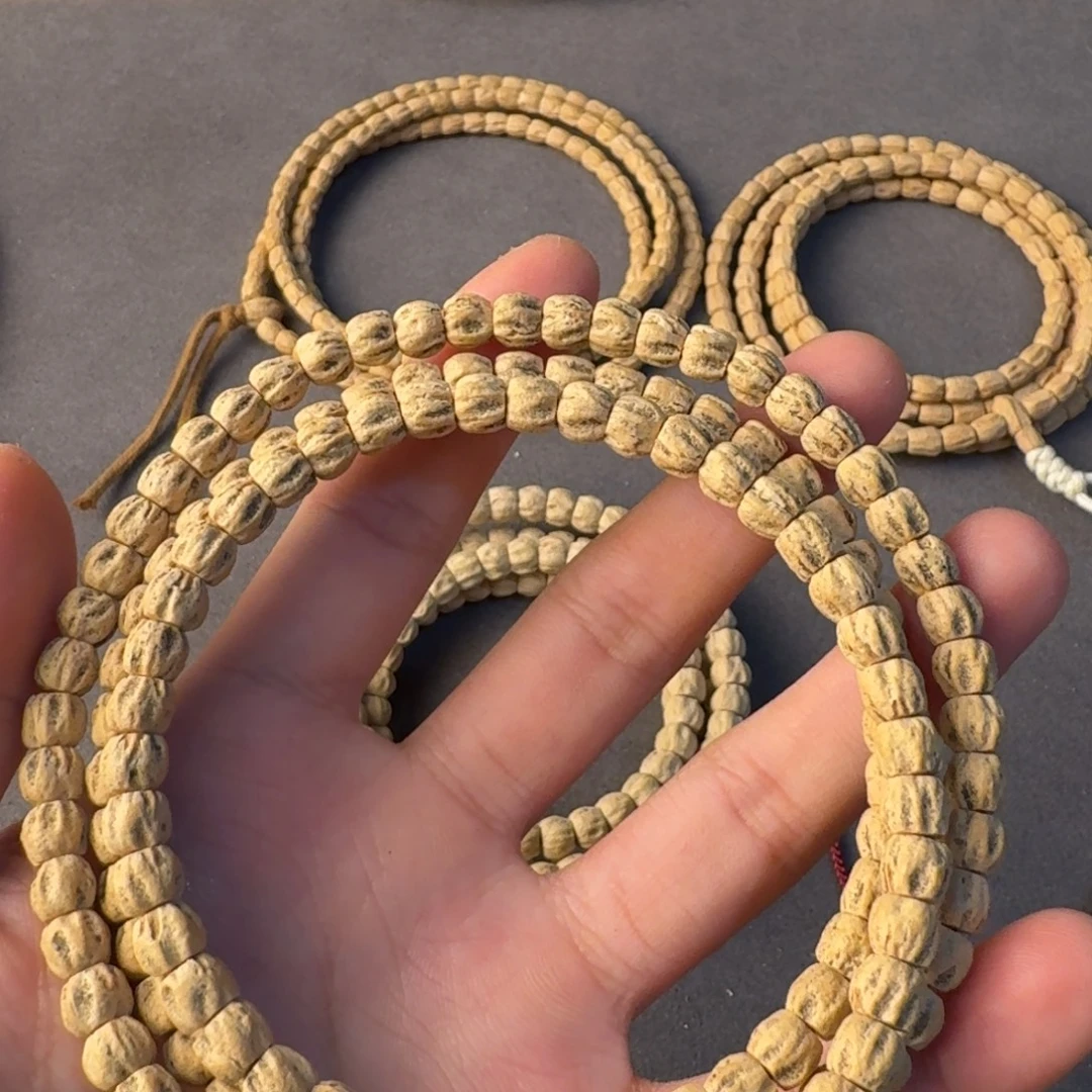 吊坠柏香籽/百香籽014