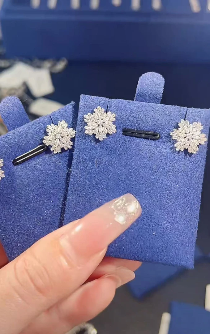 【涂涂高定珠宝】18k钻石雪花耳钉多样性发其一hgt