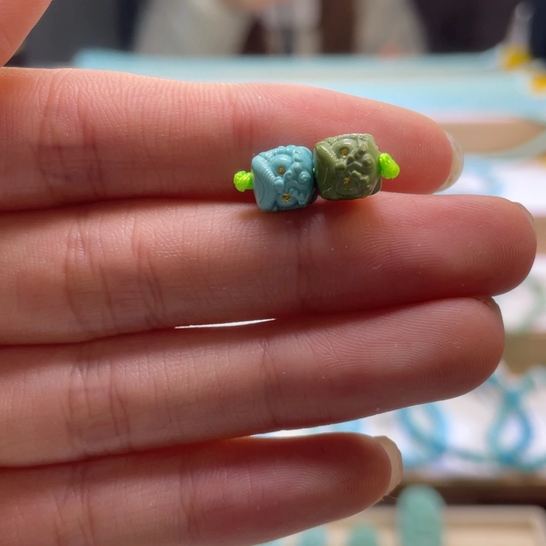 绿松石未镶嵌珠宝奇石011